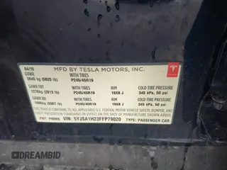 2015 Tesla Model S 85D with VIN 5YJSA1H23FFP79020, listed as a IAAI auction lot 41819392 with Not Provided miles. Bid and sale history available at carsss.com. Image 8.