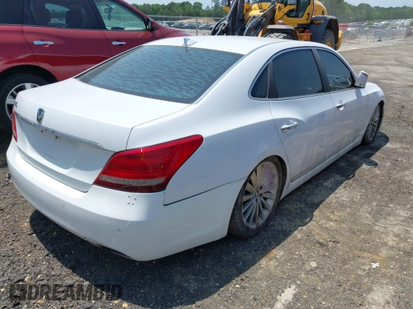 2014 Hyundai Equus Signature z VIN KMHGH4JHXEU087162, wystawiony jako IAAI lot #42318205 z przebiegiem 83 352 mil mil oraz . Historia ofert i sprzedaży dostępna na DreamBid. Obrazek 4.