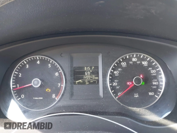 2013 Volkswagen Jetta SE with VIN 3VWDX7AJ5DM375119, listed as a IAAI auction lot 41779752 with 149,943 mi miles and . Bid and sale history available at DreamBid. Image 7.