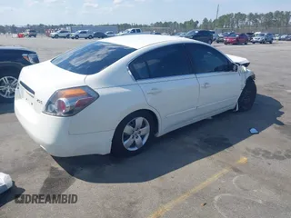 2008 Nissan Altima 2.5 S with VIN 1N4AL21E18C222774, listed as a IAAI auction lot 41804924 with 1 mi miles. Bid and sale history available at carsss.com. Image 4.