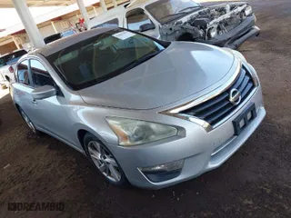 2014 Nissan Altima 2.5 S with VIN 1N4AL3AP1EC187530, listed as a IAAI auction lot 41852300 with NaN miles. Bid and sale history available at carsss.com. Image 1.