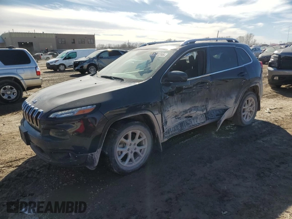 2018 Jeep Cherokee Latitude Plus with VIN 1C4PJLLX0JD584108, listed as a Copart auction lot 47093205 with 62,208 mi miles and Salvage Title. Bid and sale history available at carsss.com. Image 1.