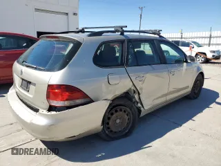 2013 Volkswagen Jetta SportWagen SE w/Sunroof with VIN 3VWPP7AJ2DM638597, listed as a Copart auction lot 72254054 with 281,758 mi miles and Salvage Title. Bid and sale history available at carsss.com. Image 3.