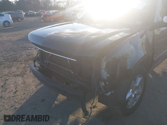 2008 Chevrolet Avalanche 2LT with VIN 3GNFK12348G161712, listed as a IAAI auction lot 41236767 with 257,624 mi miles and . Bid and sale history available at DreamBid. Image 6.