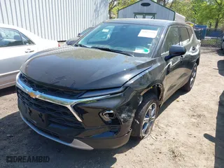 2025 Chevrolet Blazer LT with VIN 3GNKBHR4XSS185166, listed as a IAAI auction lot 42072316 with 170 mi miles. Bid and sale history available at carsss.com. Image 18.