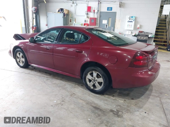 2005 Pontiac Grand Prix z VIN 2G2WP522251285110, wystawiony jako IAAI lot #42112729 z przebiegiem 166 328 mil mil oraz . Historia ofert i sprzedaży dostępna na DreamBid. Obrazek 3.