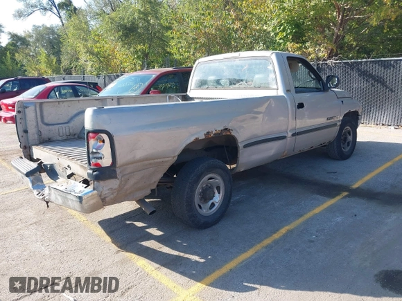 1999 Dodge Ram 2500 with VIN 3B7KC26Z0XM520322, listed as a IAAI auction lot 40486572 with 193,207 mi miles. Bid and sale history available at carsss.com. Image 4.
