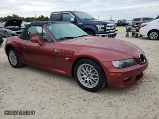 2000 BMW Z3 2.8L with VIN 4USCH3349YLF43313, listed as a Copart auction lot 74589814 with 196,999 mi miles and Salvage Title. Bid and sale history available at carsss.com. Image 4.