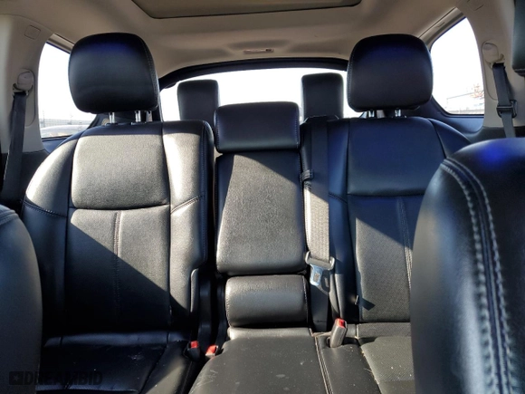 2014 Nissan Pathfinder SV with VIN 5N1AR2MM4EC714007, listed as a Copart auction lot 45020275 with 159,105 mi miles and Salvage Title. Bid and sale history available at carsss.com. Image 10.