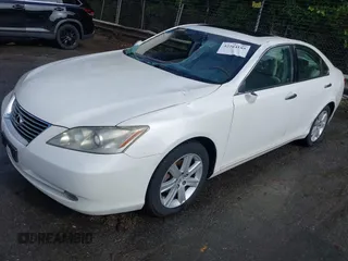 2008 Lexus ES 330 z VIN JTHBJ46G482241527, wystawiony jako IAAI lot #42264185 z przebiegiem 207 352 mil mil oraz . Historia ofert i sprzedaży dostępna na DreamBid. Obrazek 2.
