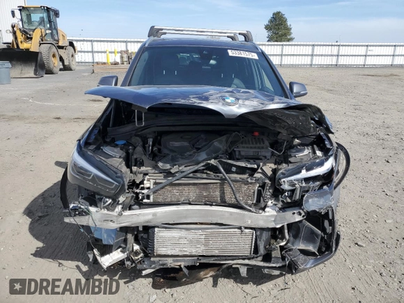 2021 BMW X1 xDrive28i with VIN WBXJG9C09M5U35384, listed as a Copart auction lot 53381575 with 46,736 mi miles and Salvage Title. Bid and sale history available at carsss.com. Image 5.