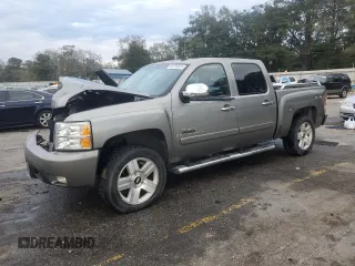 2007 Chevrolet Silverado 1500 LTZ with VIN 2GCEK13M971547772, listed as a Copart auction lot 88793325 with 286,325 mi miles and Salvage Title. Bid and sale history available at carsss.com. Image 1.
