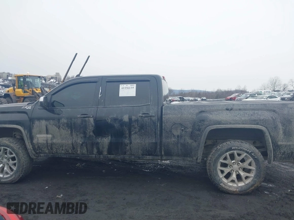 2018 GMC Sierra 1500 SLE z VIN 3GTU2MEC8JG249701, wystawiony jako IAAI lot #41556135 z przebiegiem 87 657 mil mil oraz . Historia ofert i sprzedaży dostępna na DreamBid. Obrazek 14.