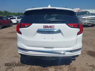 2020 GMC Terrain Denali z VIN 3GKALXEX9LL315238, wystawiony jako IAAI lot #42439208 z przebiegiem 78 585 mil mil oraz . Historia ofert i sprzedaży dostępna na DreamBid. Obrazek 16.