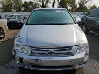 2008 Kia Sedona LX with VIN KNDMB233186194012, listed as a Copart auction lot 70879304 with 294,791 mi miles and Salvage Title. Bid and sale history available at carsss.com. Image 5.