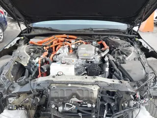 2022 Toyota Mirai XLE with VIN JTDAAAAA8NA005110, listed as a IAAI auction lot 41174928 with 30,151 mi miles and . Bid and sale history available at DreamBid. Image 10.