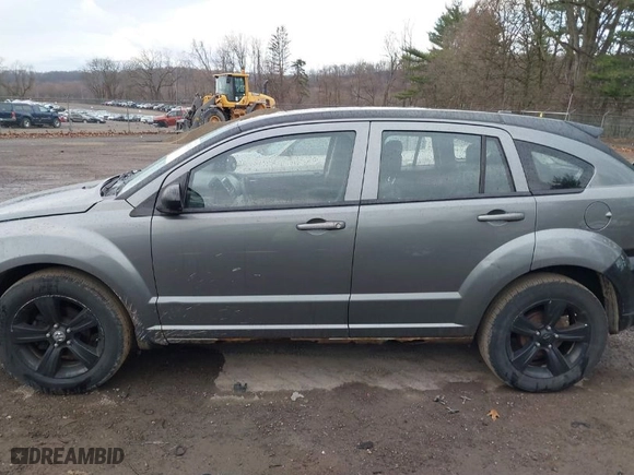 2011 Dodge Caliber Mainstreet with VIN 1B3CB3HA7BD294578, listed as a IAAI auction lot 41840126 with NaN miles. Bid and sale history available at carsss.com. Image 15.