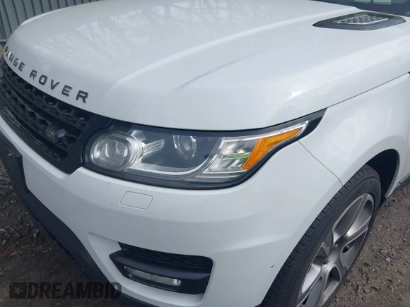 2015 Land Rover Range Rover Sport HSE with VIN SALWR2VF5FA513880, listed as a IAAI auction lot 42183260 with 246,925 mi miles. Bid and sale history available at carsss.com. Image 6.