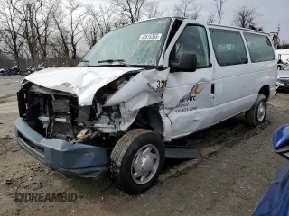 2014 Ford Econoline Passenger XL z VIN 1FBNE3BL2EDA36664, wystawiony jako Copart lot #42815355 z przebiegiem 108 207 mil mil oraz Szkody całkowita. Historia ofert i sprzedaży dostępna na DreamBid. Obrazek 1.