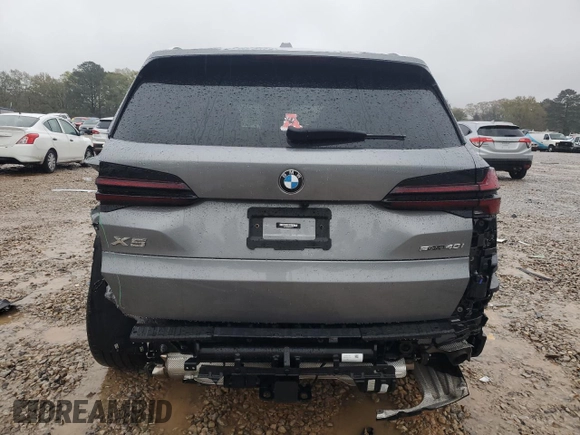 2024 BMW X5 sDrive40i z VIN 5UX13EU09R9S65574, wystawiony jako Copart lot #50068745 z przebiegiem 27 083 mil mil oraz Szkoda całkowita • Salvage title. Historia ofert i sprzedaży dostępna na DreamBid. Obrazek 6.