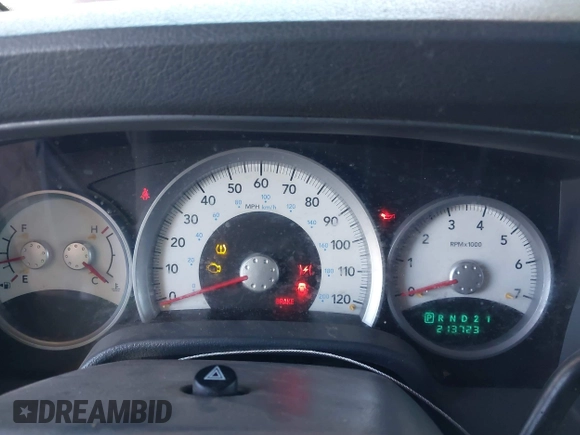 2006 Dodge Durango Limited with VIN 1D8HD58226F100800, listed as a IAAI auction lot 41848268 with 213,723 mi miles and . Bid and sale history available at DreamBid. Image 7.