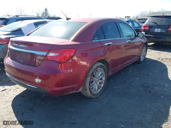 2011 Chrysler 200 Limited with VIN 1C3BC2FG5BN580274, listed as a IAAI auction lot 41750215 with 182,310 mi miles. Bid and sale history available at carsss.com. Image 4.