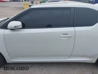 2016 Scion tC with VIN JTKJF5C75GJ016412, listed as a IAAI auction lot 42068497 with 1 mi miles. Bid and sale history available at carsss.com. Image 14.