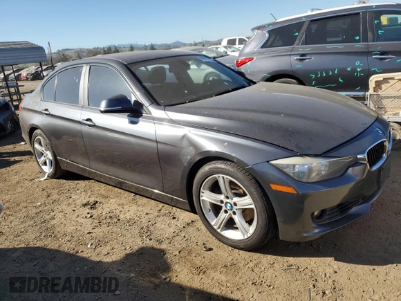 2014 BMW 3 Series 328i with VIN WBA3C1C58EK105802, listed as a Copart auction lot 86872704 with 161,548 mi miles and Clean title. Bid and sale history available at DreamBid. Image 4.