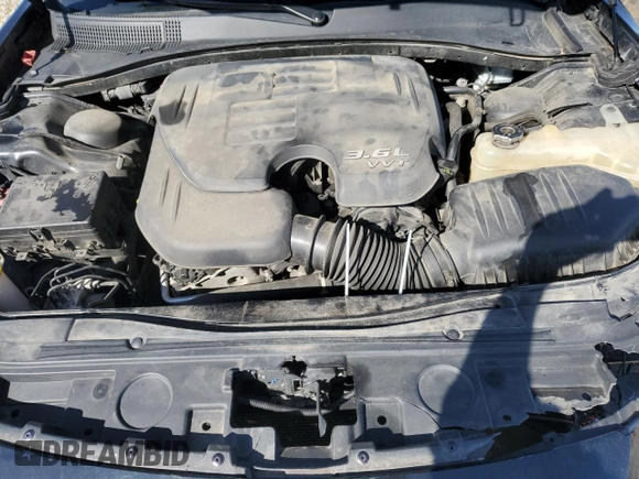2016 Chrysler 300 S with VIN 2C3CCAGG8GH304863, listed as a Copart auction lot 49306765 with 118,452 mi miles and Salvage Title. Bid and sale history available at DreamBid. Image 11.