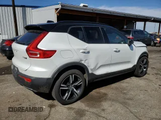 2019 Volvo XC40 Momentum с VIN YV4162XZ8K2006393, выставлен на аукционе Copart как лот 53509605 с пробегом 81 946 миль миль и Списание • Salvage title. История ставок и продаж доступна на DreamBid. Изображение 3.