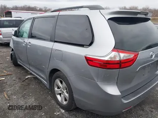 2018 Toyota Sienna LE Auto Access Seat with VIN 5TDKZ3DC6JS904910, listed as a IAAI auction lot 41138869 with 109,900 mi miles and . Bid and sale history available at DreamBid. Image 3.