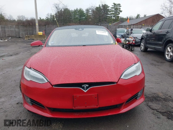 2016 Tesla Model S 90D with VIN 5YJSA1E28GF150889, listed as a IAAI auction lot 41958931 with 24,090 mi miles and . Bid and sale history available at DreamBid. Image 12.
