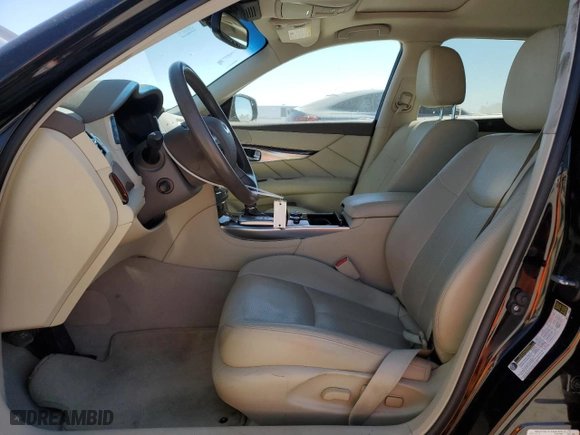 2015 Infiniti Q70L with VIN JN1BY1PP1FM601383, listed as a Copart auction lot 49995415 with 109,963 mi miles and Salvage Title. Bid and sale history available at carsss.com. Image 7.