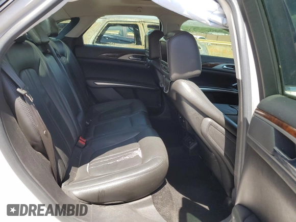 2014 Lincoln MKZ with VIN 3LN6L2J94ER813676, listed as a Copart auction lot 61646284 with 111,388 mi miles and Salvage Title. Bid and sale history available at carsss.com. Image 10.
