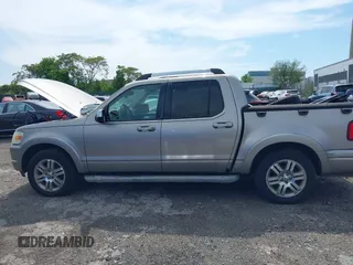 2008 Ford Explorer Sport Trac Limited z VIN 1FMEU53E98UA30872, wystawiony jako IAAI lot #42141954 z przebiegiem 490 770 mil mil oraz . Historia ofert i sprzedaży dostępna na DreamBid. Obrazek 15.