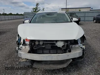 2018 Honda Clarity Plug-In Hybrid Touring with VIN JHMZC5F35JC800210, listed as a Copart auction lot 68122924 with 72,228 mi miles and Salvage Title. Bid and sale history available at carsss.com. Image 5.