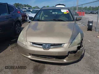 2004 Honda Accord EX z VIN 1HGCM56824A074193, wystawiony jako IAAI lot #42082144 z przebiegiem 240 079 mil mil oraz . Historia ofert i sprzedaży dostępna na DreamBid. Obrazek 6.