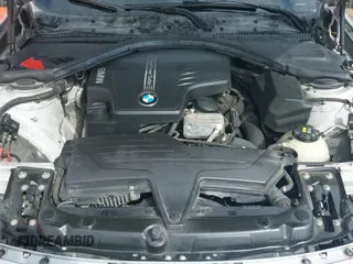 2015 BMW 4 Series 428i xDrive z VIN WBA4C9C50FD330482, wystawiony jako IAAI lot #42116547 z przebiegiem 192 739 mil mil oraz . Historia ofert i sprzedaży dostępna na DreamBid. Obrazek 18.