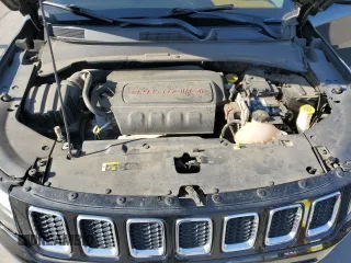 2018 Jeep Compass Latitude with VIN 3C4NJCBB6JT285892, listed as a Copart auction lot 61869045 with 63,315 mi miles and Salvage title. Bid and sale history available at DreamBid. Image 12.