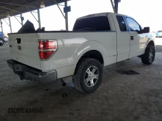 2012 Ford F-150 XL with VIN 1FTFX1ET0CKD33452, listed as a Copart auction lot 52825595 with 187,934 mi miles and Salvage Title. Bid and sale history available at carsss.com. Image 3.