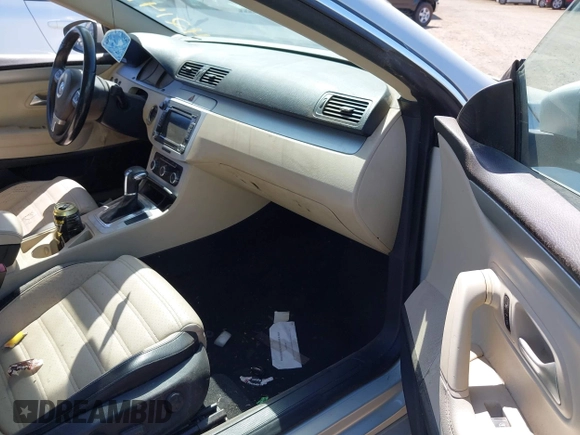 2011 Volkswagen CC Sport with VIN WVWMP7AN0BE723840, listed as a IAAI auction lot 42141612 with 155,616 mi miles. Bid and sale history available at carsss.com. Image 5.