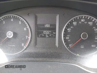 2012 Volkswagen Jetta SE z VIN 3VWDP7AJ7CM421953, wystawiony jako IAAI lot #42504092 z przebiegiem 105 027 mil mil oraz . Historia ofert i sprzedaży dostępna na DreamBid. Obrazek 7.