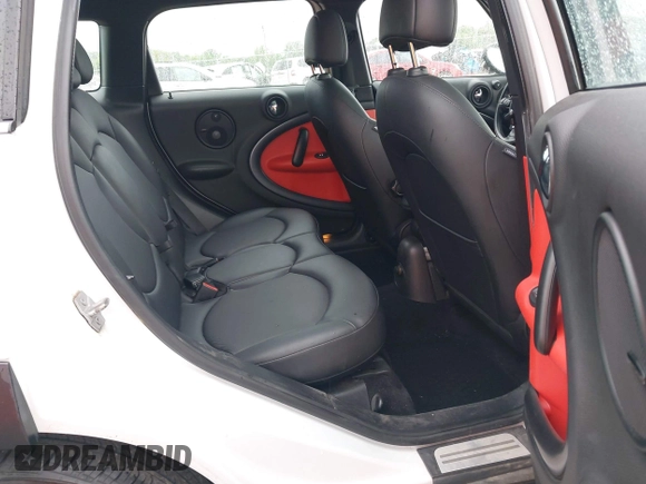 2013 MINI Countryman S ALL4 with VIN WMWZC5C5XDWP31652, listed as a IAAI auction lot 42127716 with 82,601 mi miles and . Bid and sale history available at DreamBid. Image 8.