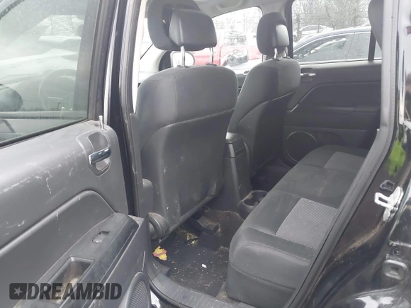 2013 Jeep Compass Latitude with VIN 1C4NJDEB3DD221904, listed as a IAAI auction lot 41691631 with 134,683 mi miles. Bid and sale history available at carsss.com. Image 8.