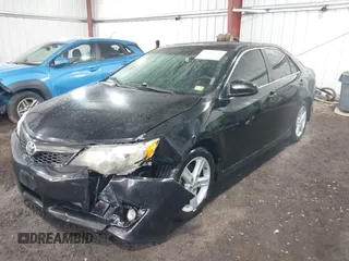 2012 Toyota Camry L with VIN 4T1BF1FK6CU081326, listed as a IAAI auction lot 42016718 with 220,297 mi miles. Bid and sale history available at carsss.com. Image 6.