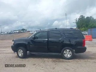 2014 Chevrolet Tahoe LT z VIN 1GNSKBE02ER133795, wystawiony jako IAAI lot #42335322 z przebiegiem 217 292 mil mil oraz . Historia ofert i sprzedaży dostępna na DreamBid. Obrazek 14.