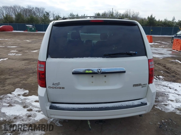 2010 Dodge Grand Caravan SXT with VIN 2D4RN5D18AR218903, listed as a IAAI auction lot 41560484 with Not Provided miles and . Bid and sale history available at DreamBid. Image 16.