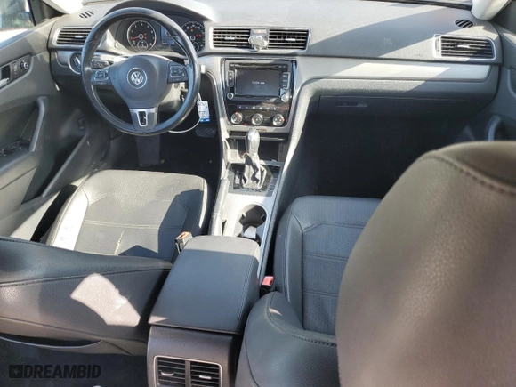 2015 Volkswagen Passat 1.8T Sport with VIN 1VWBT7A30FC023834, listed as a Copart auction lot 48338425 with 82,647 mi miles and Salvage Title. Bid and sale history available at carsss.com. Image 8.