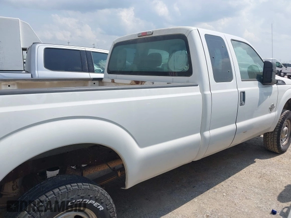 2015 Ford F-250 XLT with VIN 1FT7X2BT8FEA63663, listed as a IAAI auction lot 42135275 with 169,164 mi miles and . Bid and sale history available at DreamBid. Image 13.