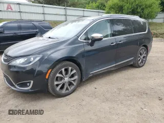 2017 Chrysler Pacifica Limited with VIN 2C4RC1GG8HR854825, listed as a Copart auction lot 58074455 with 117,706 mi miles and Clean title. Bid and sale history available at DreamBid. Image 1.